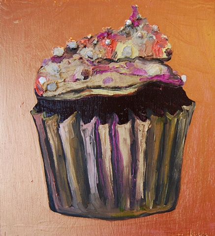 Chocolate Cupcake in Metallic Butterscotch