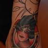 girl head/horseshoe