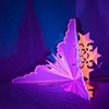 Plume (black lit)