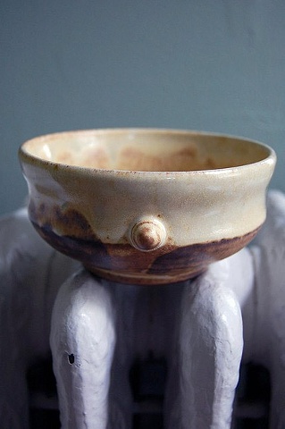 yellow button chawan