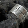 :: wide cross ring ::
