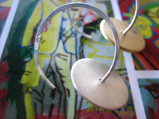  jewelry, earring, piercing, ear, sterling silver, gold, disc, modern, metalwork, wire, hoops, sandblasted, metal