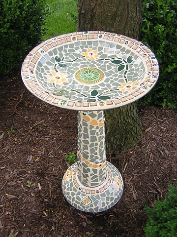 Froggy Birdbath