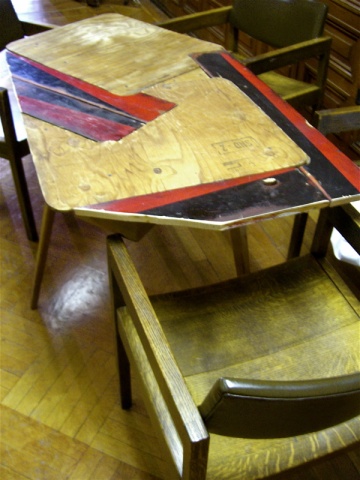 Robin's table