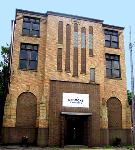 UnSmoke Systems Gallery & Studios