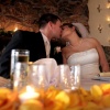 Bridal table kiss