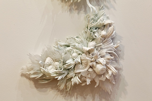 Milk (Detail)