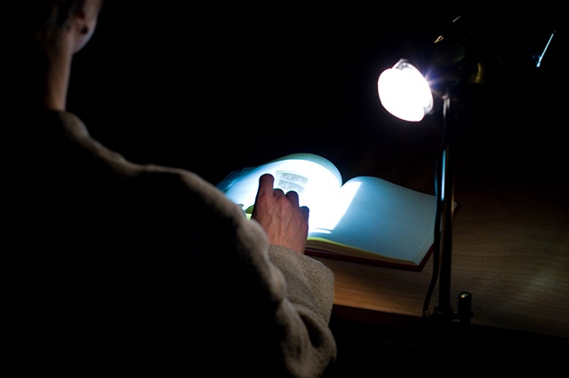 READING GESTURES, 2007