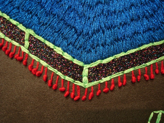 Red(Blue) dress, detail