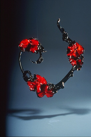 Minimal red wreath