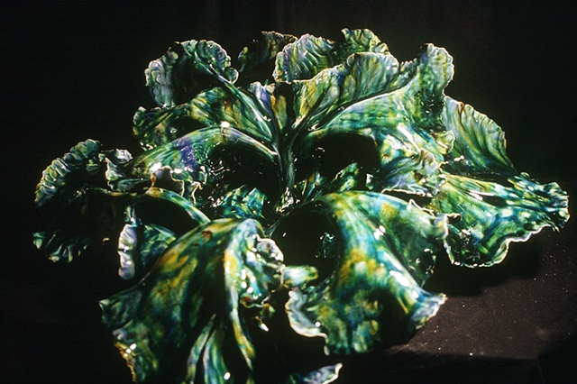 Green flowing mantel peice