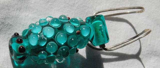 Green Amphora Bead on Pendant Fitting