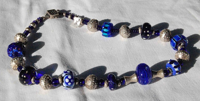 All kinds of blue 2