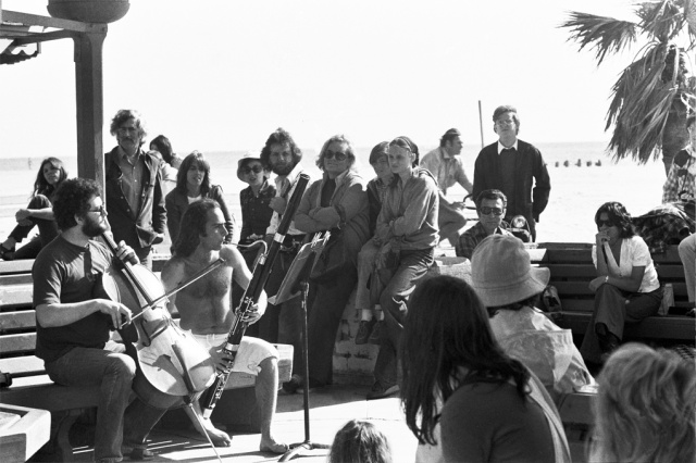 Venice street entertainers