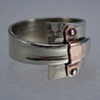 Ring with Collar