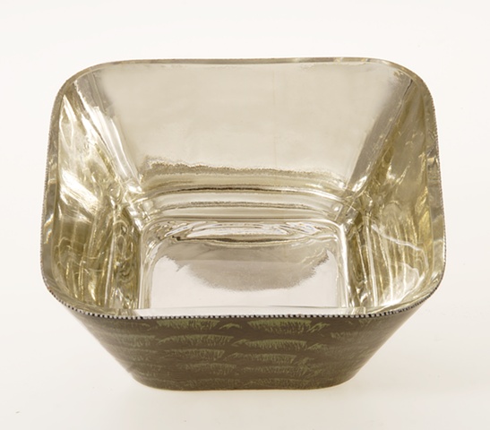 Reverse painting and gilding on glass, Blown glass bowl,  verre �glomis� 
