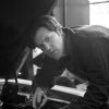 Fred as Stevie in Garage#2