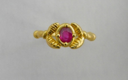 Crab Claw Ring