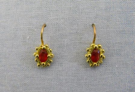 Dotted Oval Earrings