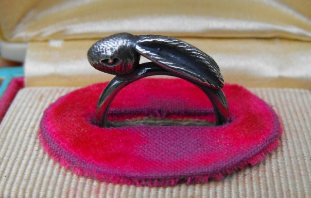 Rabbit Ring