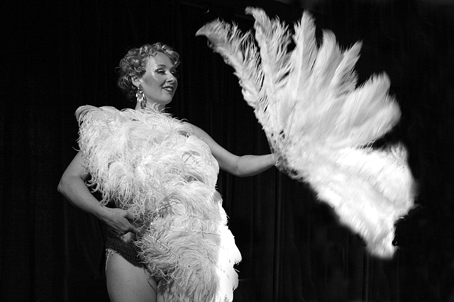 miss champagne sparkles