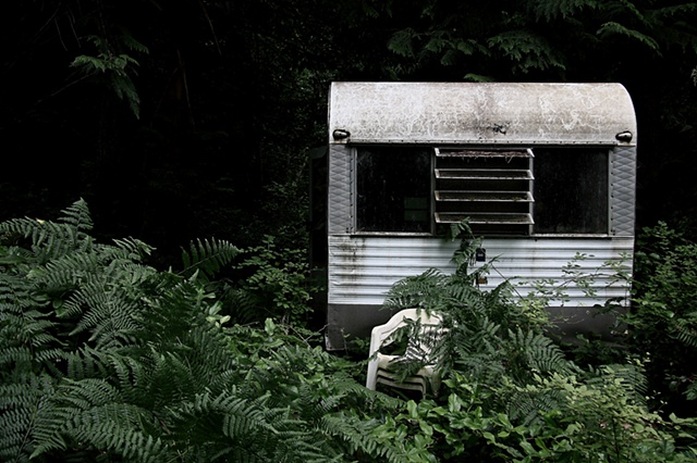 no one lives there anymore