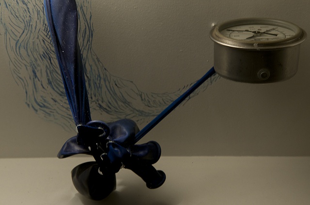 detail- Pressure