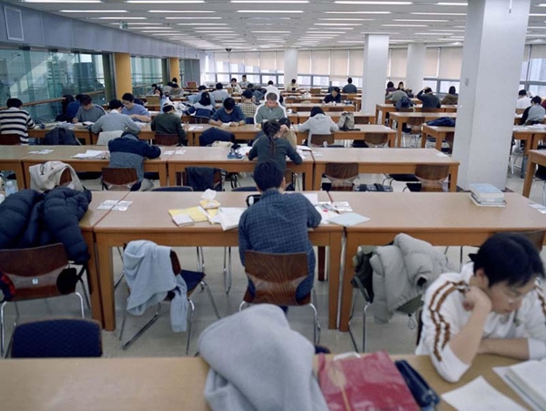 SELF-PORTRAIT-LIBRARY