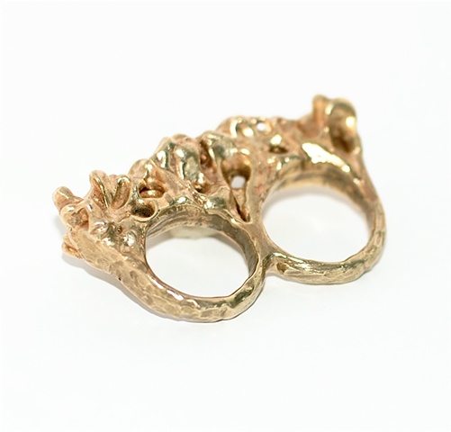 two finger ring