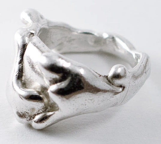 tides gold brass ring