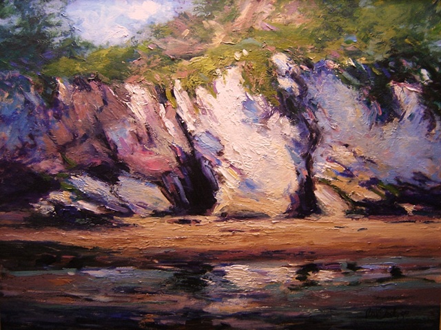 Afternoon light on the shorecliff