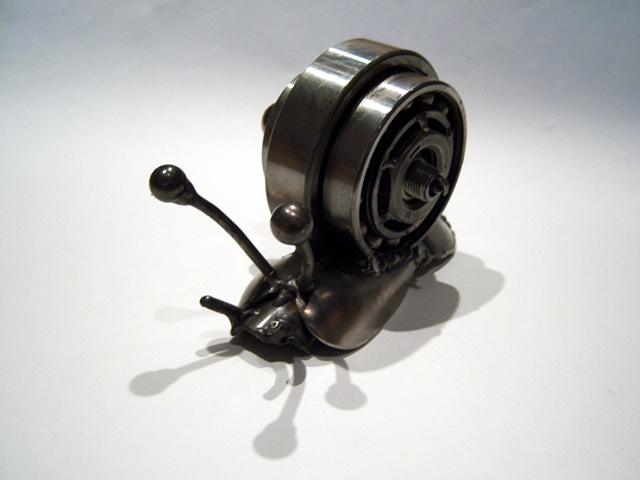 Nut-Nut the industrial snail