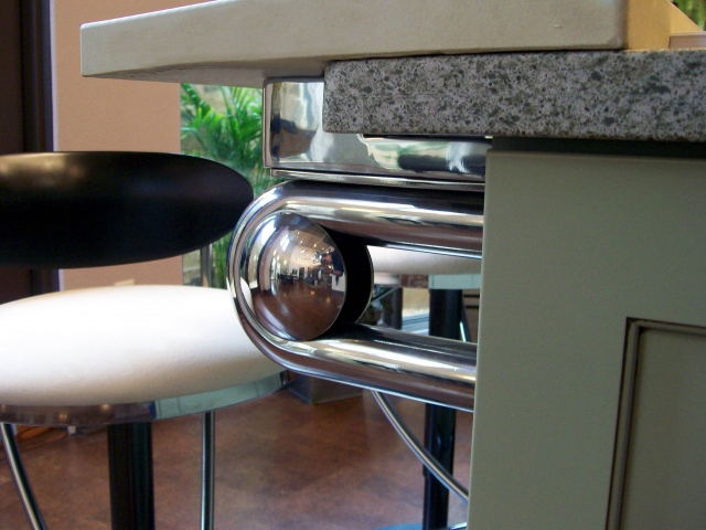 Symphony Showhouse Brackets 6