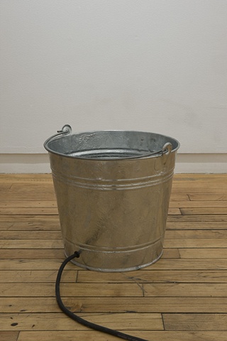 Bucket Speaker