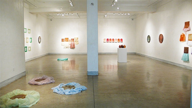 Jil Weinstock, "Wear and Worn" Installation View 