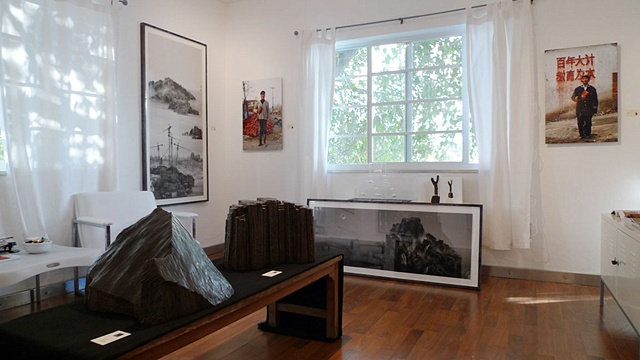 Aqua Art Miami Installation View