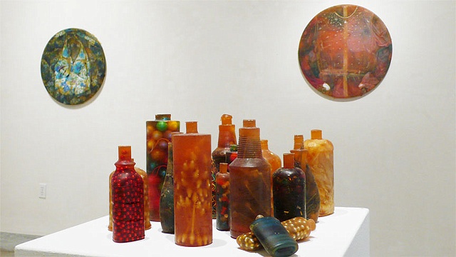 Jil Weinstock, "Wear and Worn" Installation View 