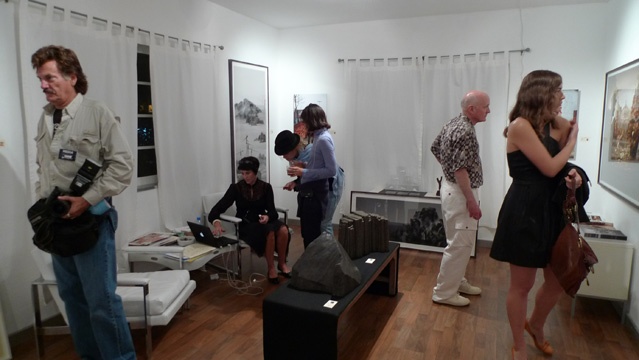Aqua Art Miami 2008, Night of Preview, Dec. 3rd