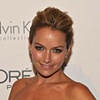 becki newton at elle's women in hollywood tribute