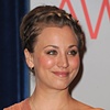 kaley cuoco announcing people's choice award nominees