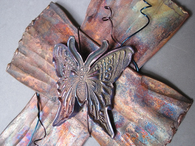 BUTTERFLY CLOSE UP VIEW