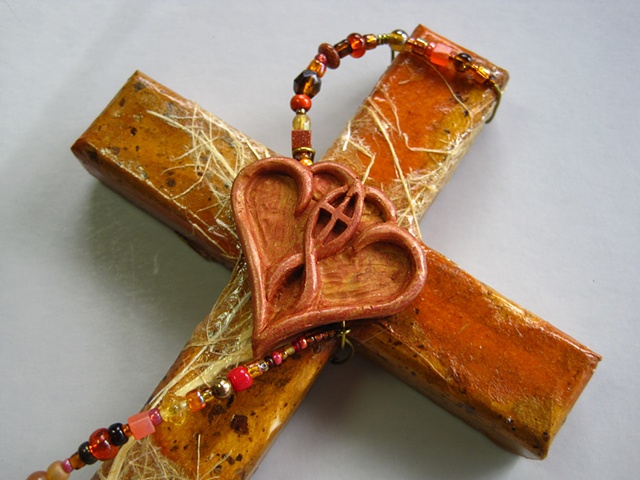 ONE IN THE SPIRIT 
ON ORANGE COLLAGE CROSS
CLOSE UP VIEW