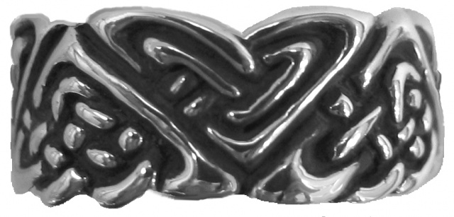 HR117 CELTIC KNOT RING