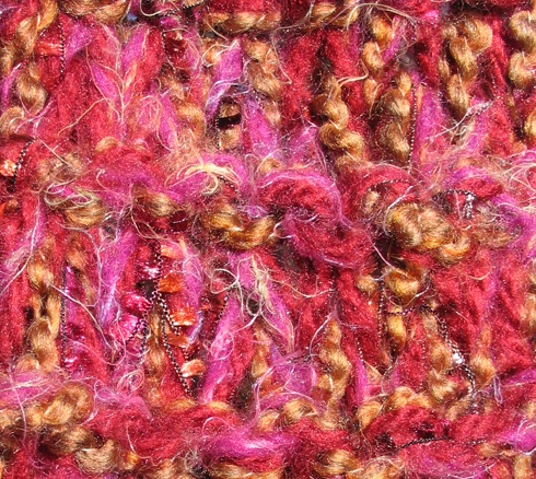 G_BRICK RED, GOLDEN BROWN, PURPLEY PINK CLOSE UP