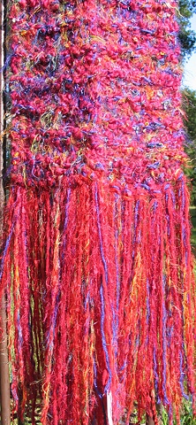 D_CLOSE UP OF LONG SOFT FRINGE