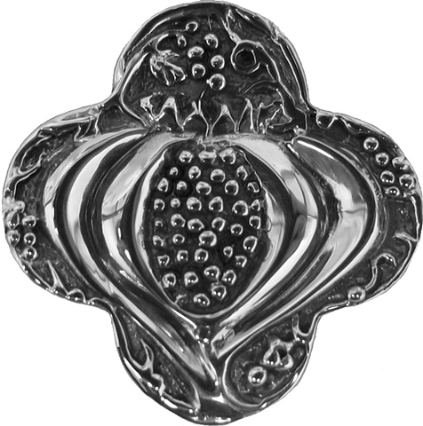 H58 QUATREFOIL W/ BURSTING POMEGRANATE