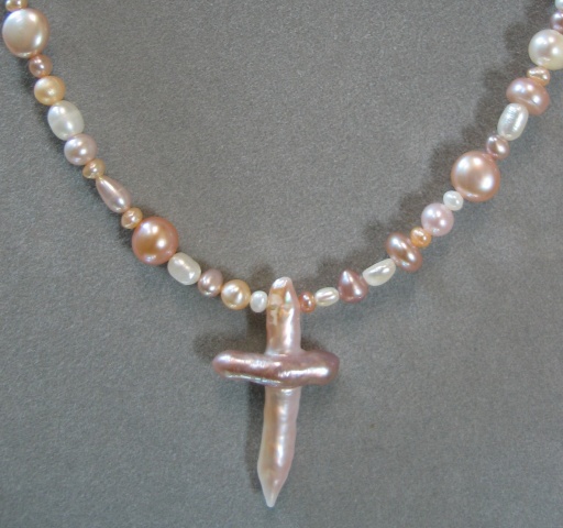 PEARL CROSS CLOSE UP