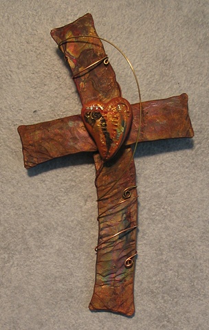 CURVED CROSS SINGLE HEART 5 (SOLD)