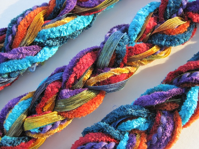 4_CHENILLE BRAID CLOSE UP