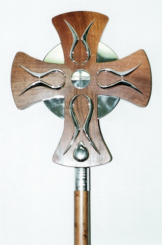 PROCESSIONAL CROSS 